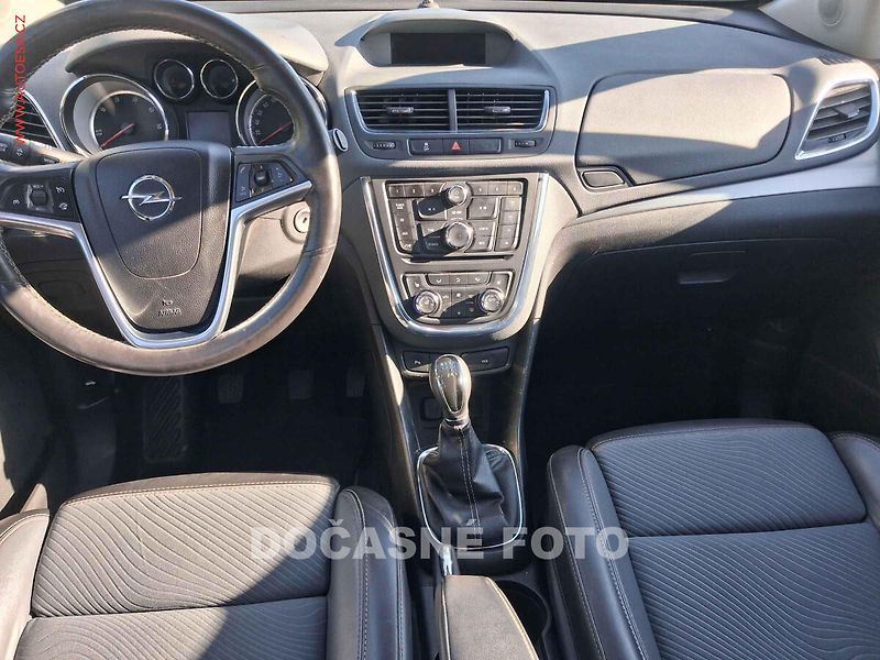 Opel Mokka (2013) 1.7 CDTi 4x4, ČR, AC, park - fotka 8 z 15
