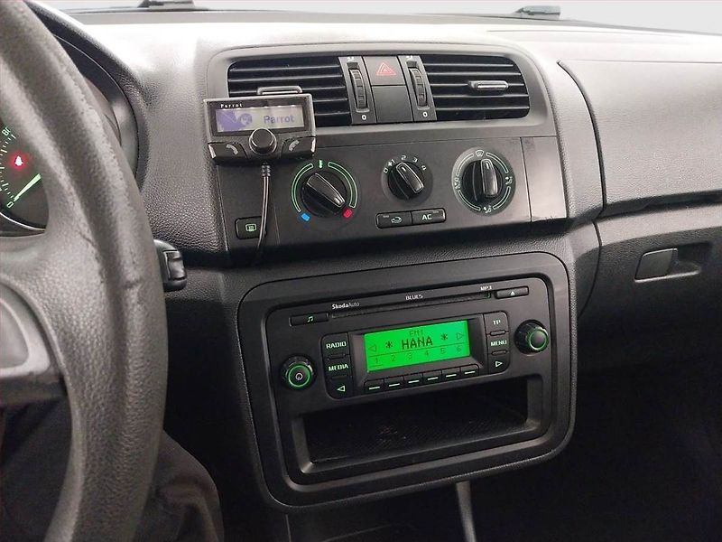 Škoda Fabia (2013) 1.2 TSI, Serv.kniha, nová STK - fotka 12 z 18