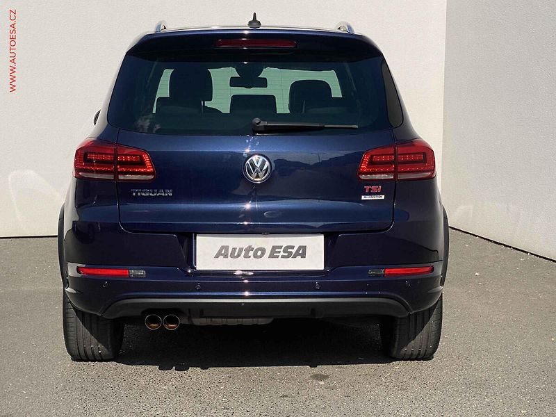 Volkswagen Tiguan (2015) 1.4 TSi, R-Line, DSG, panor - fotka 5 z 18
