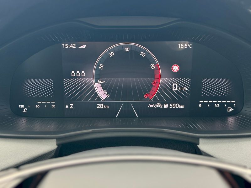 Škoda Kamiq (2026) Top Selection 1.0 TSI 85 kW - fotka 9 z 25