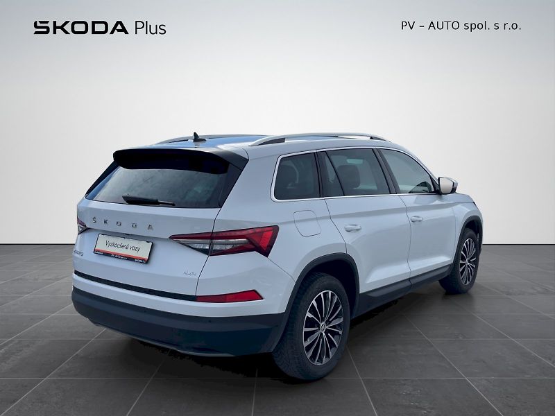 Škoda Kodiaq (2024) 2.0 TDI 147 kW 4x4 DSG Style P - fotka 2 z 35