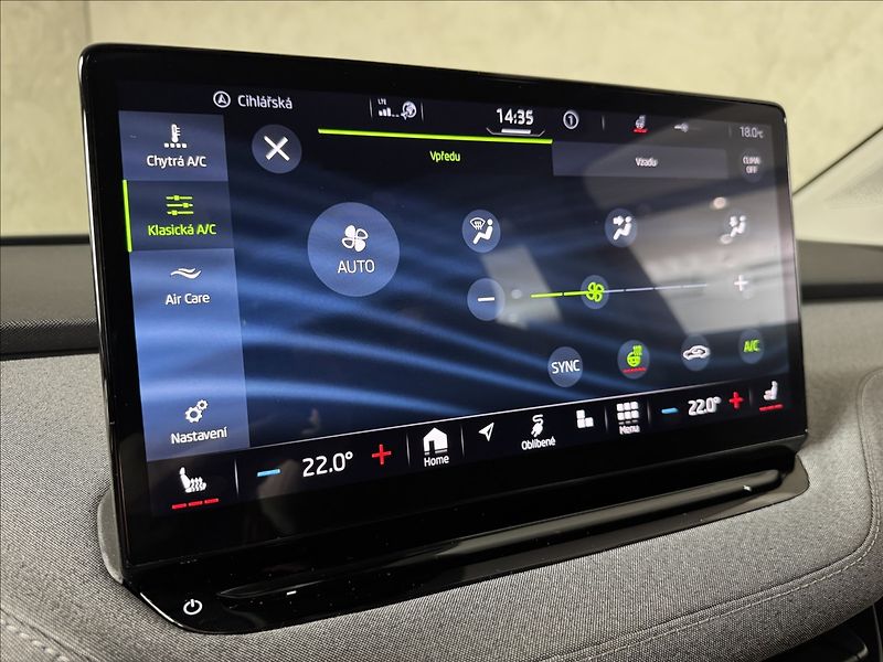 Škoda Enyaq 80 LED Matrix Assist Kamera - fotka 41 z 47