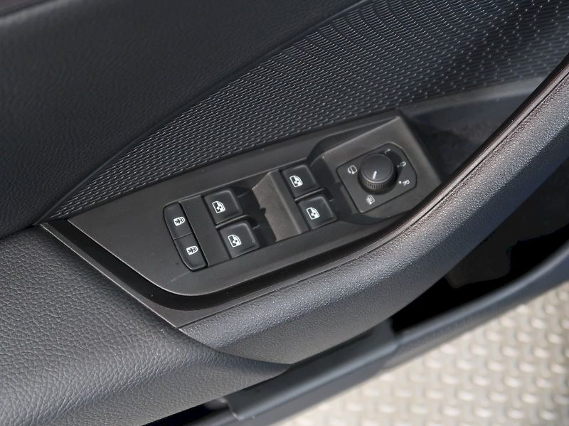 Škoda Octavia (2026) SPORTLINE 2.0TDI 110KW DSG TAŽ - fotka 41 z 44