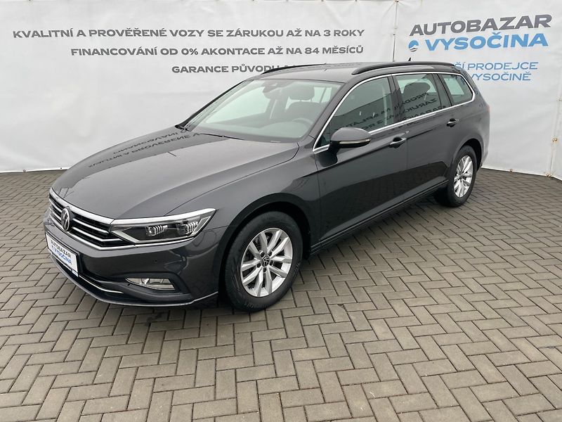 Volkswagen Passat (2021) Com. Style Business DSG! Navi! - fotka 1 z 40