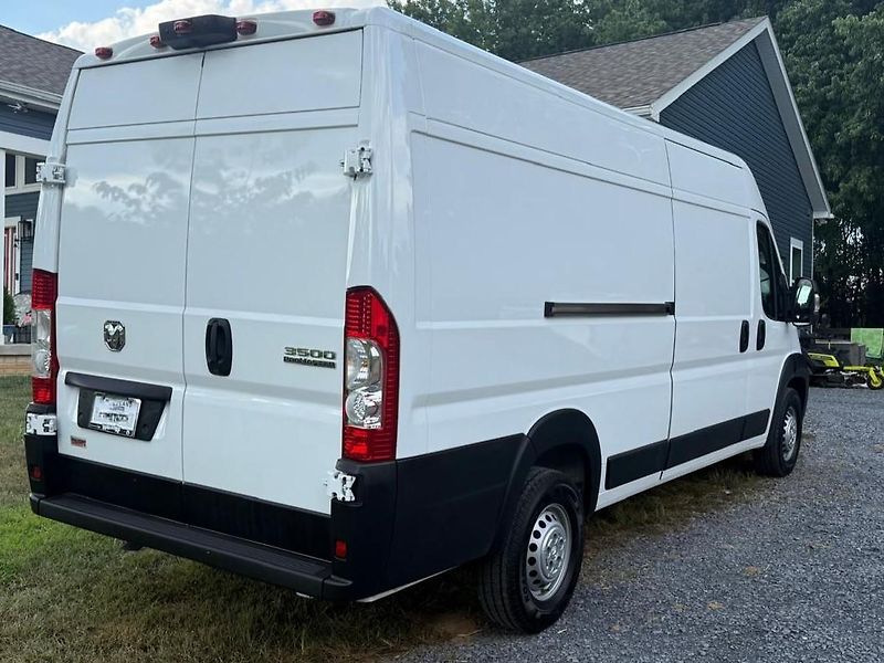 Dodge RAM (2025) PROMASTER 3500 3.6L VVT - fotka 4 z 14
