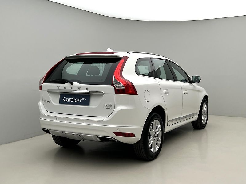 Volvo XC60 D5 AWD POLESTAR SUMMUM AUT  - fotka 11 z 38