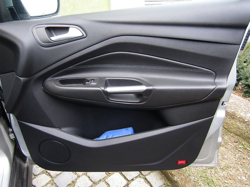 Ford Grand C-MAX (2016) 1.5 TDCi 88kW - fotka 24 z 37