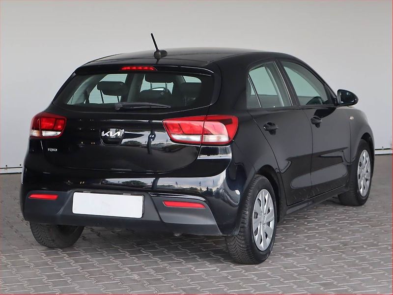 Kia Rio (2021) 1.2 DPI, Serv.kniha - fotka 5 z 17