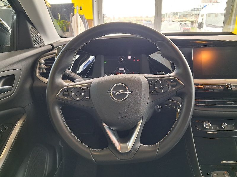 Opel Grandland 1.2T96kW+TAŽNÉ ZAŘÍZENÍ ZDARMA - fotka 11 z 15