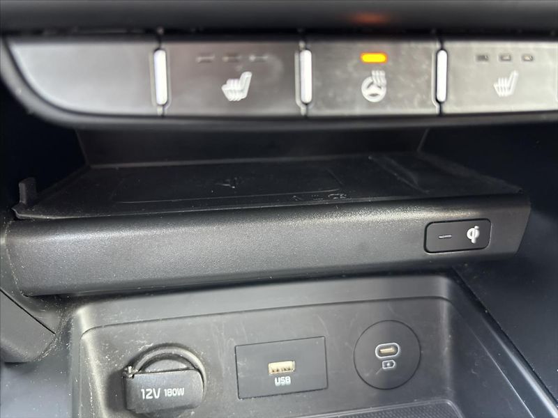 Kia Ceed 1,5 TGDi 118kW TOP ZÁRUKA - fotka 28 z 39