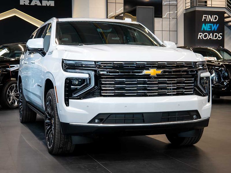 Chevrolet Suburban (2026) 6.2 V8 High Country 2026 - fotka 11 z 47