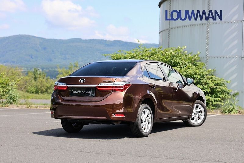 Toyota Corolla 1.6 Active TREND+ - fotka 2 z 23