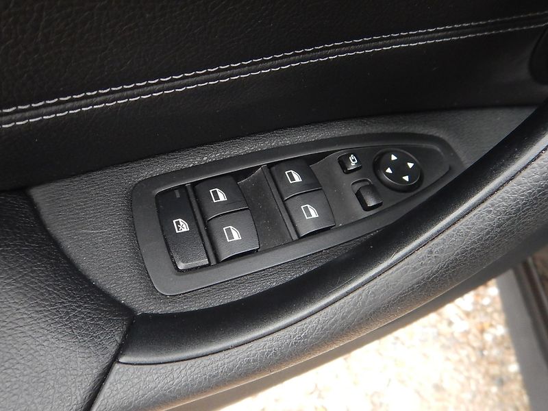 BMW X1 2.0 D, AUTOMAT - fotka 16 z 21