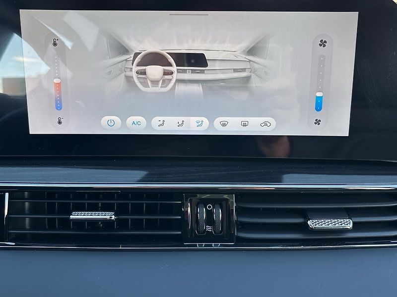 Omoda 5 (2026) Basic 1.6 108 kW - fotka 23 z 32