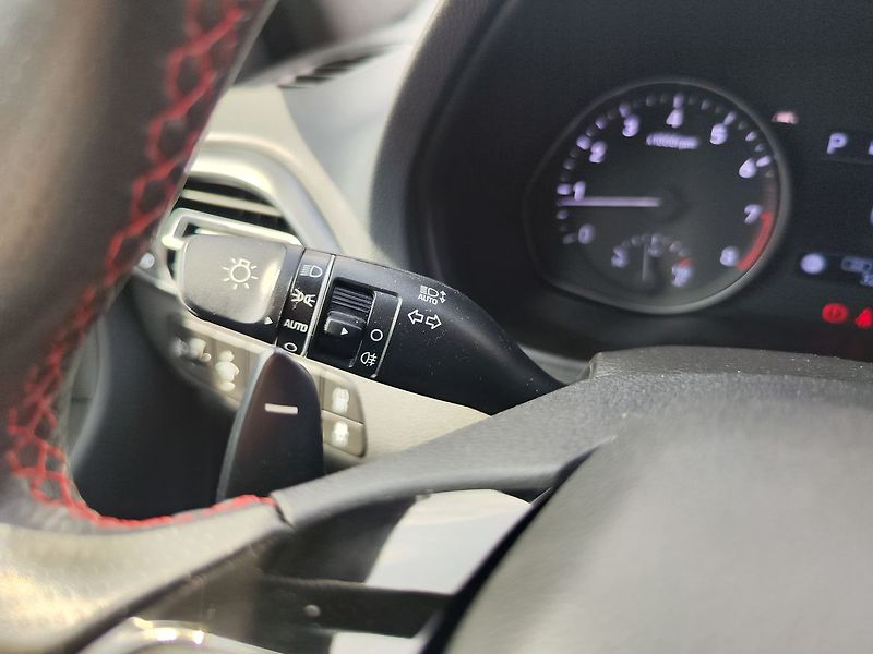 Hyundai i30 1.5 T-GDI/117kW N-Line DCT - fotka 26 z 32
