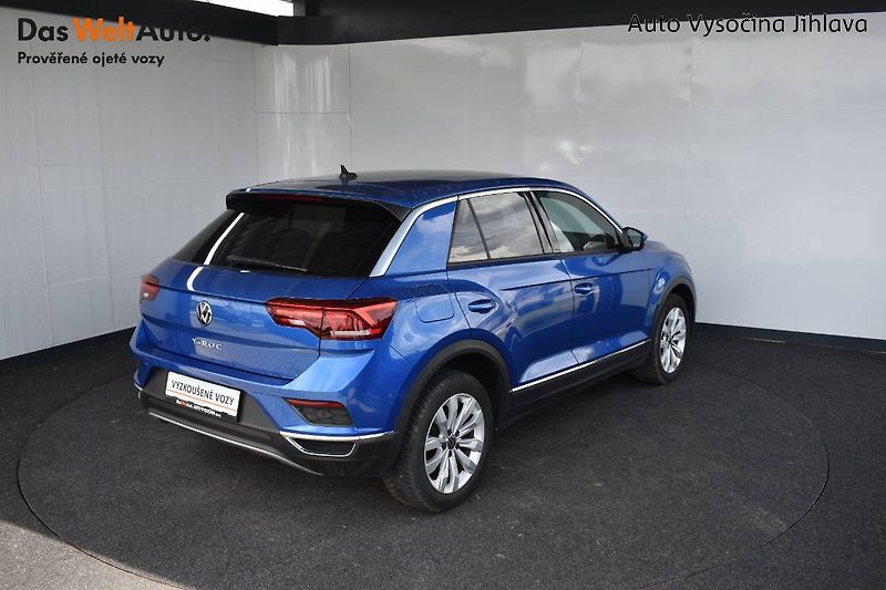 Volkswagen T-Roc (2022) Sport 1.5TSI 110kW DSG,tažné - fotka 2 z 25