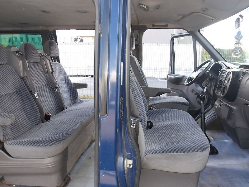 Ford Transit 2,0TDCi TOURNEO 9 MÍST ! - fotka 24 z 29