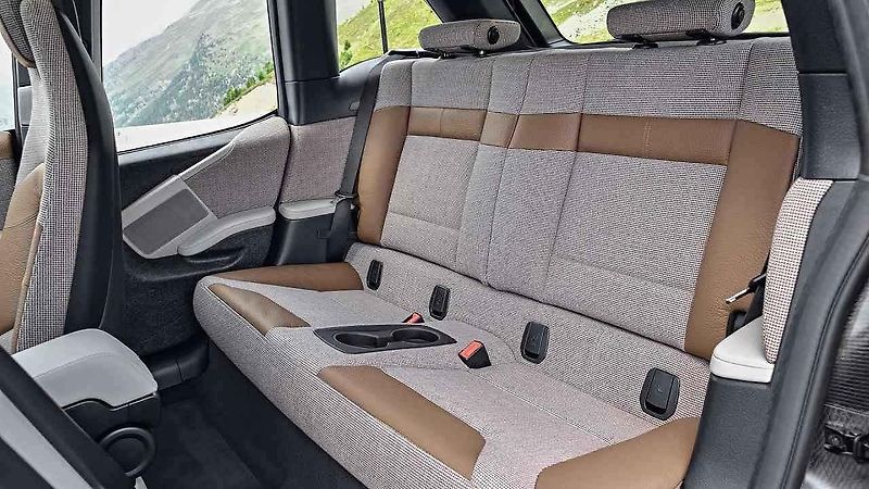 BMW i3 pro záchranné služby České republiky.