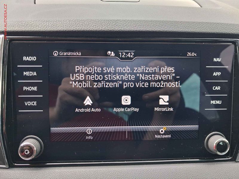 Škoda Karoq (2022) 2.0 TDi 4x4, Clever, DSG - fotka 22 z 25