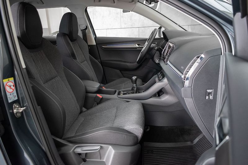 Škoda Karoq 1.5 TSI STYLE*TAŽNÉ*DPH*ČR 1.M - fotka 12 z 44