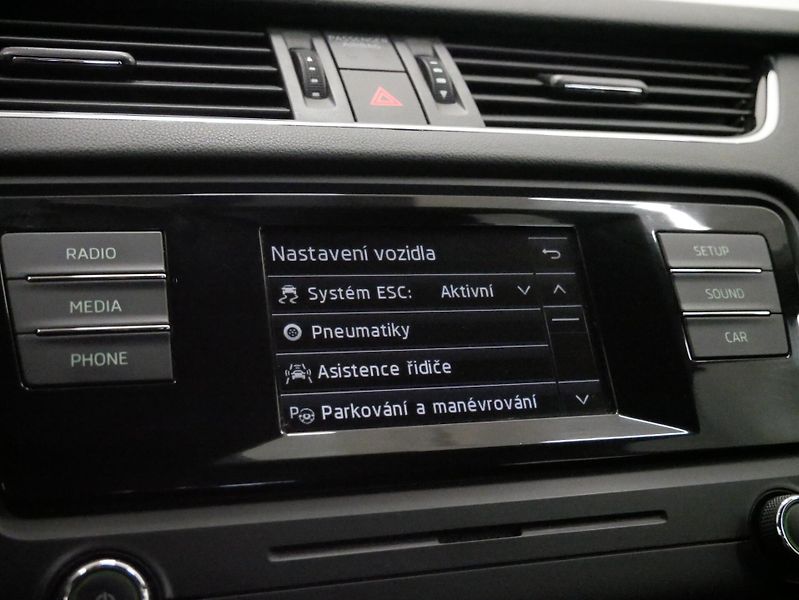 Škoda Octavia - fotka 20 z 27