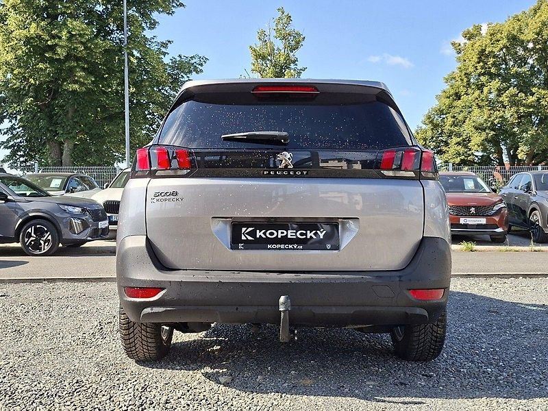 Peugeot 5008 ACTIVE 1,2 PT 130k M6 - fotka 11 z 26