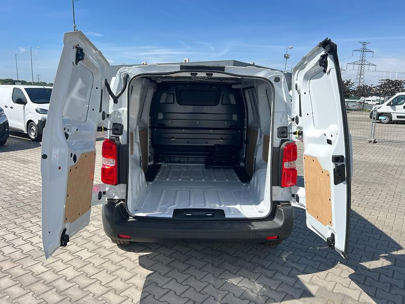 Peugeot Expert (2026) Furgon L2 1.5 BlueHDi 120  - fotka 9 z 14