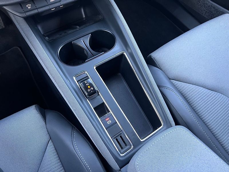 Škoda Enyaq iV 60 132 kW-TAŽNÉ-P.KAMERA - fotka 30 z 49
