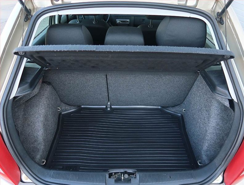Škoda Fabia (2006) 1.2 12V, Serv.kniha, po STK - fotka 13 z 18