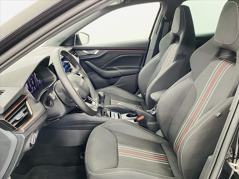 Škoda Scala 1,0 TSI 85kW Monte Carlo - fotka 5 z 28