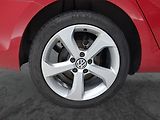 Volkswagen Golf (2014) 1.6 TDI, Automat, Navi - náhled 15