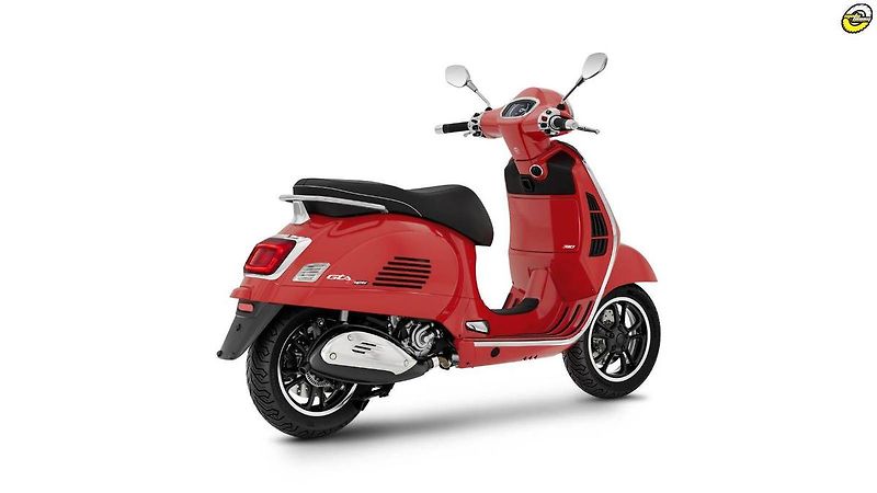 Vespa (2026) GTS 310 SUPER MY26 - fotka 3 z 16