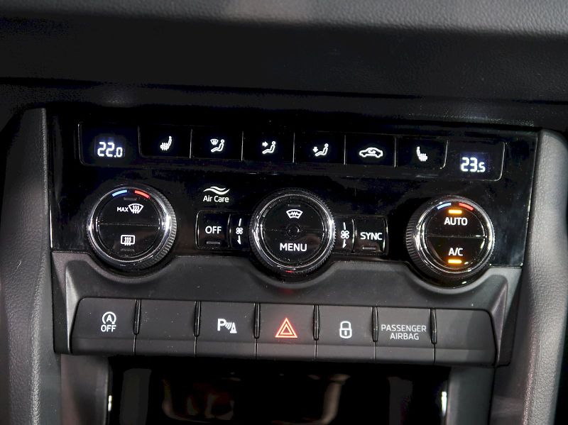 Škoda Karoq (2022) SPORTLINE 2.0TDI 110KW 4x4 DSG - fotka 31 z 41