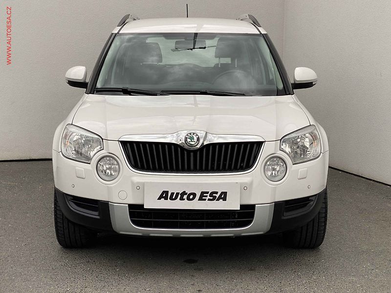 Škoda Yeti (2012) 1.2 TSi, Elegance, DSG, navi - fotka 2 z 20