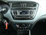 Hyundai i20 1,1 CRDi 1.majitel, webasto - náhled 28