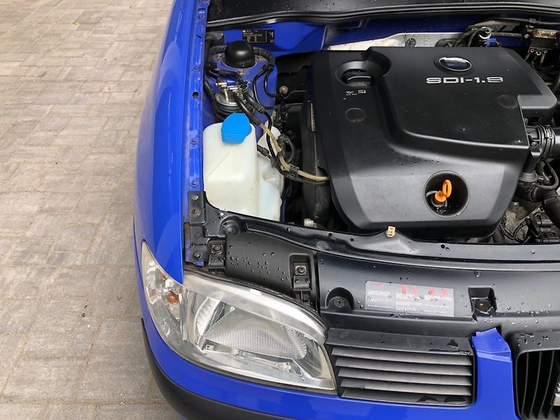 Seat Ibiza (2001) 1.9 SDi - fotka 23 z 25