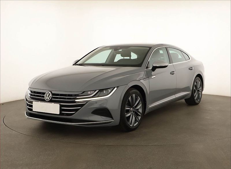 Volkswagen Arteon (2022) Elegance 1.5 TSI - fotka 2 z 16