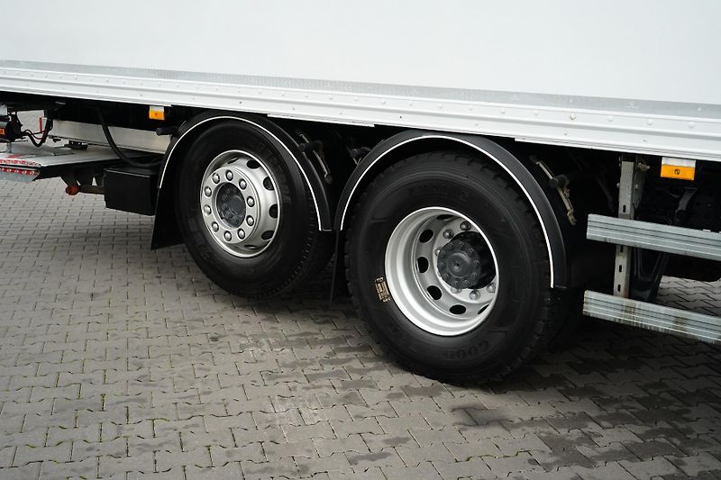 Mercedes-Benz Actros (2019) 2543 / E 6 / MP 5 / KONTENER + - fotka 33 z 47