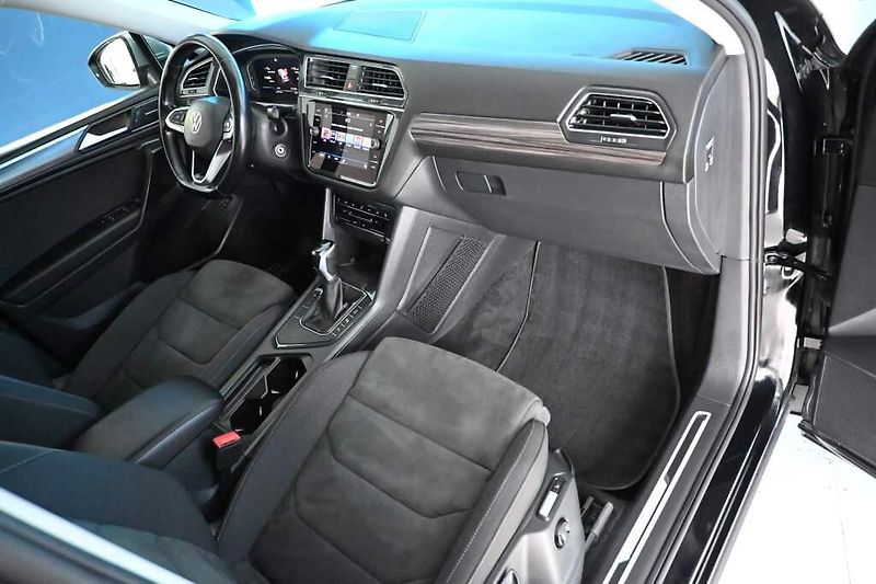 Volkswagen Tiguan Allspace (2023) 2.0 DSG LED ACC VIRTUAL Tažné - fotka 10 z 33