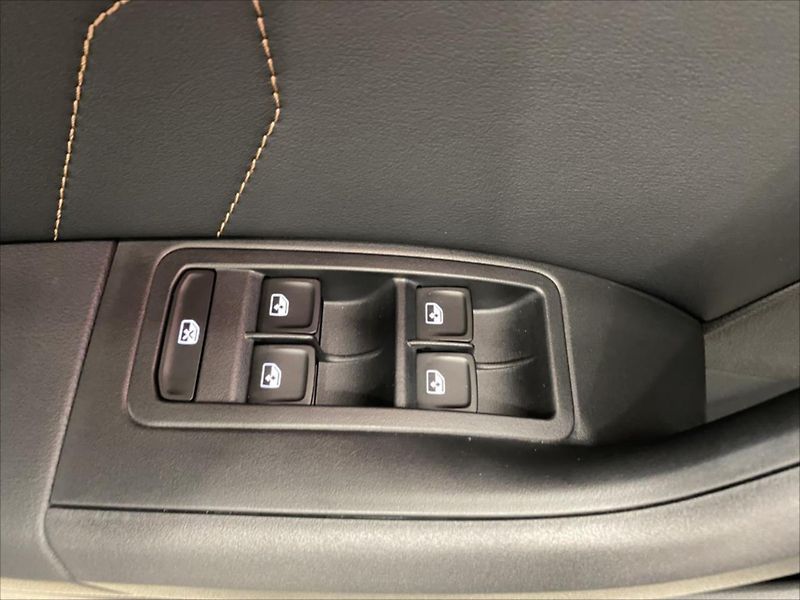 Cupra Ateca 2,0 TSI 221kW DSG 4Drive - fotka 23 z 29