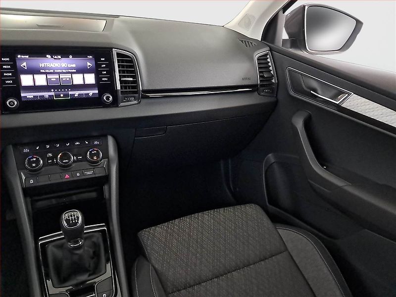 Škoda Karoq (2023) Style 1.0 TSI - fotka 8 z 21