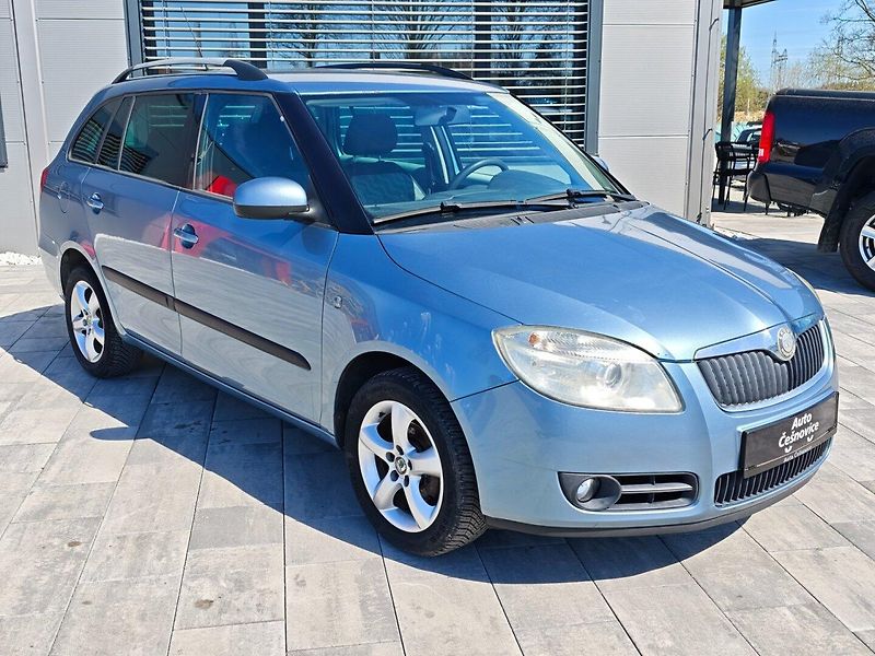 Škoda Fabia (2009) 1,4i 63 KW Top Clever - fotka 3 z 28