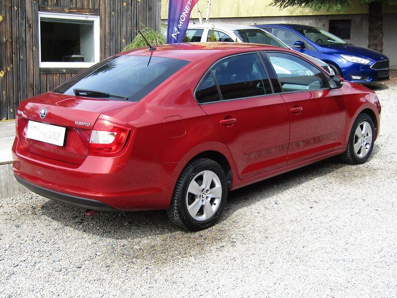 Škoda Rapid (2016) 1.4 TDI 66kW 5dv - fotka 11 z 43