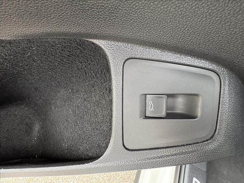 Volkswagen Tiguan Allspace 2,0 TDi140kW,4M,Pano,Led,Highl - fotka 5 z 48