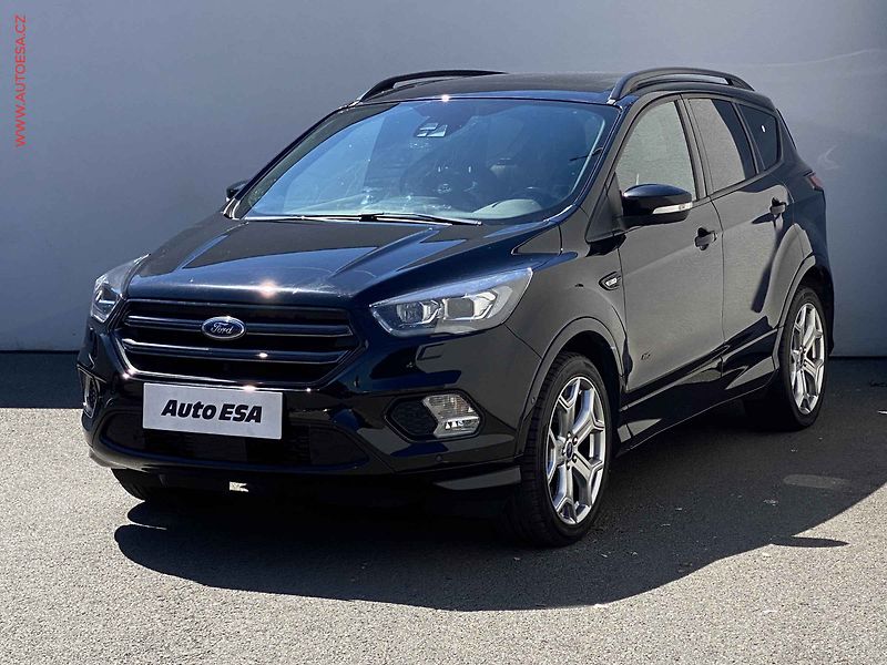 Ford Kuga (2019) 2.0 TDCi AWD, ST-Line, AT - fotka 3 z 18