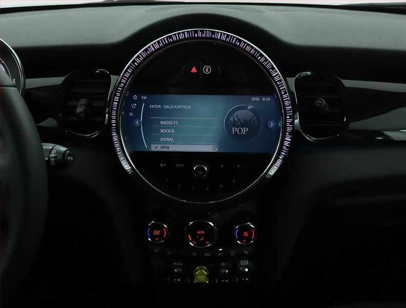 Mini Ostatní (2023) Cooper SE 32 kWh, SoH 100% - fotka 12 z 19