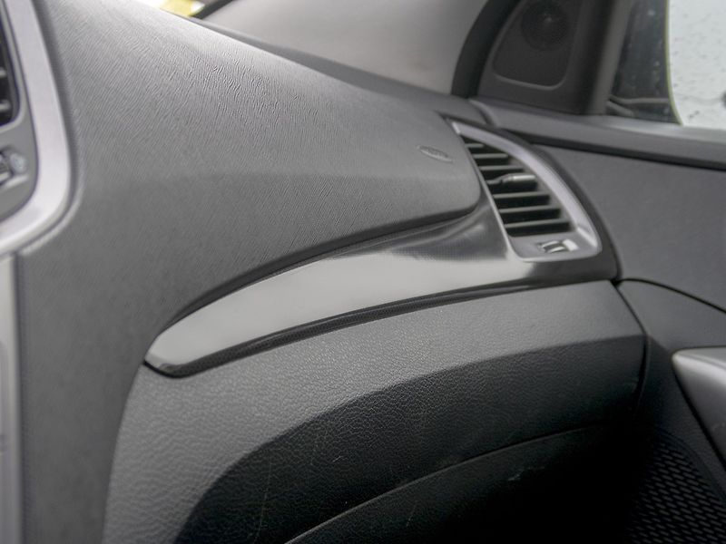 Hyundai Santa Fe (2013) ČR 11/13 2.2D 145KW – VÝBAVA - fotka 38 z 61
