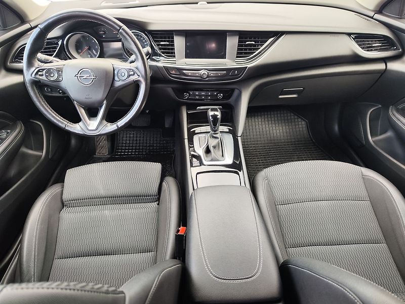 Opel Insignia 2.0 CDTi/125kW Inovation AT - fotka 12 z 34