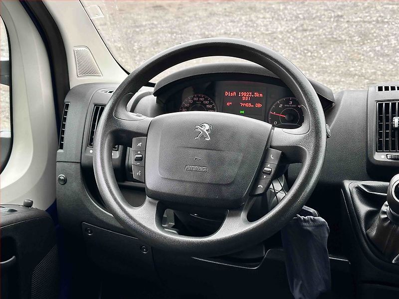 Peugeot Boxer (2017) 2.0 BlueHDi, Valník - fotka 11 z 12