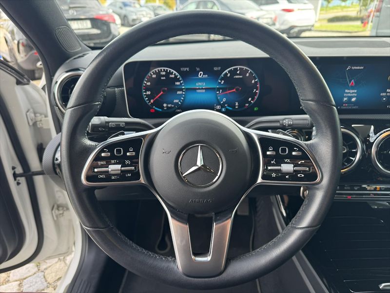 Mercedes-Benz Třídy A A 200 Progressive - fotka 8 z 29